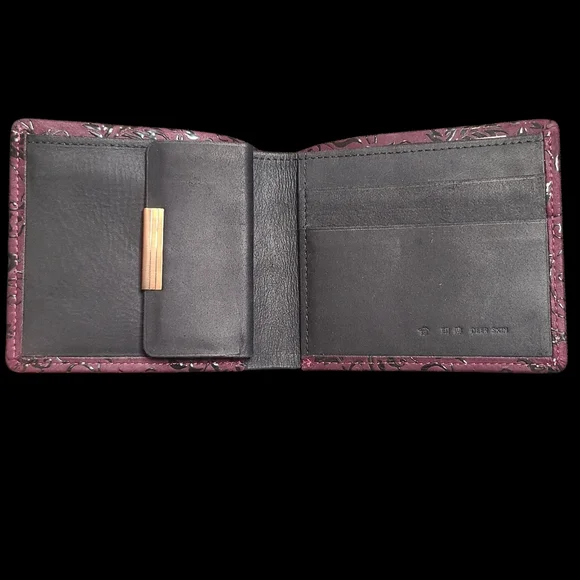 INDEN-YA Deer Leather purple And Black Floral Embossed Bi Fold Wallet NWOT - Picture 2 of 3